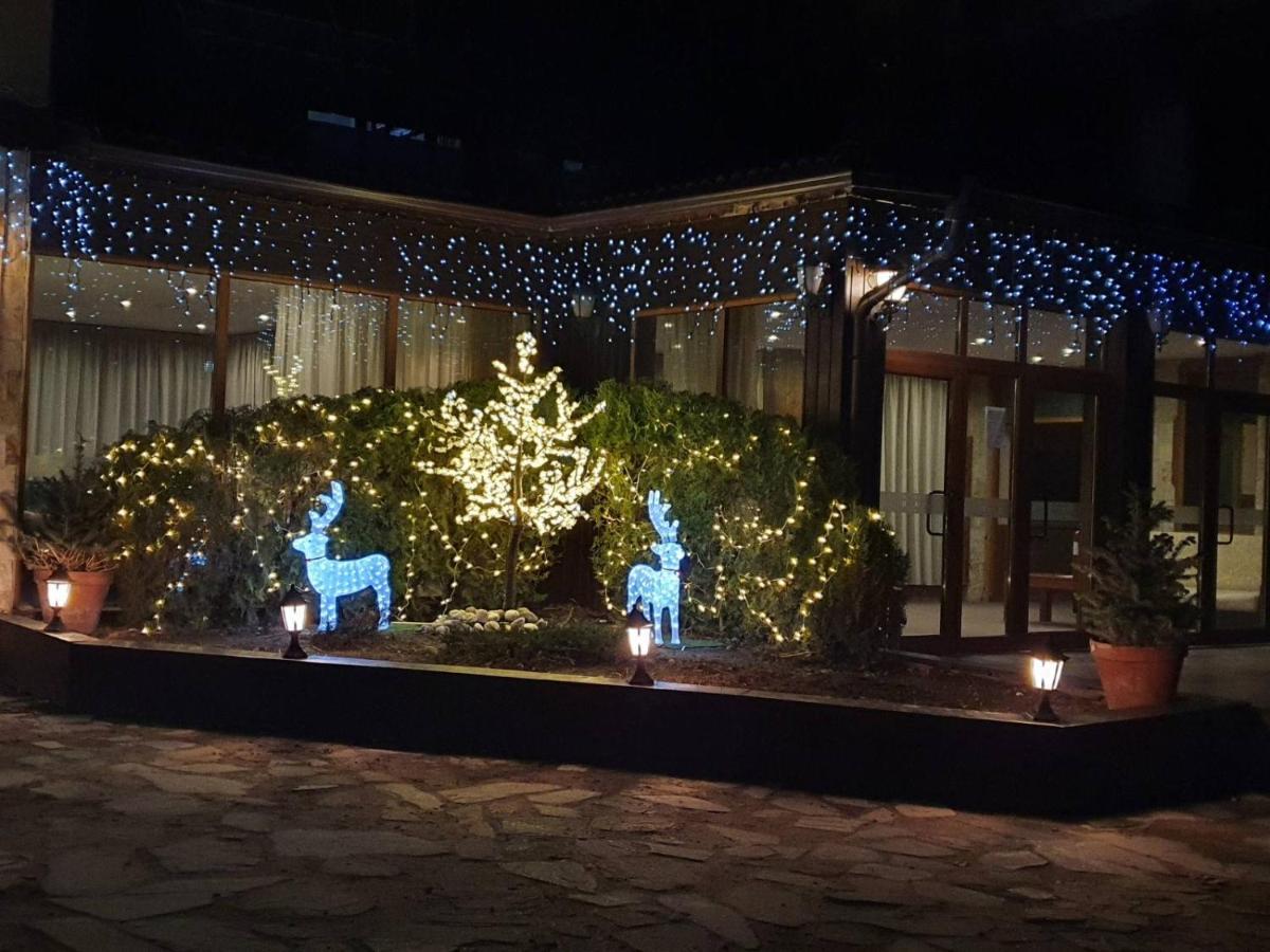 Simonen Apartments Near The Gondola 반스코 외부 사진